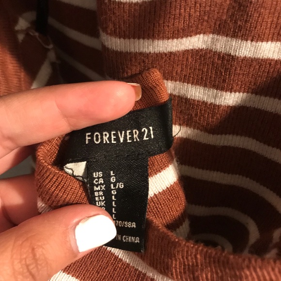 Halter top - Picture 4 of 4